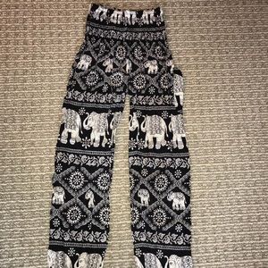 flowy black and white patterned pants